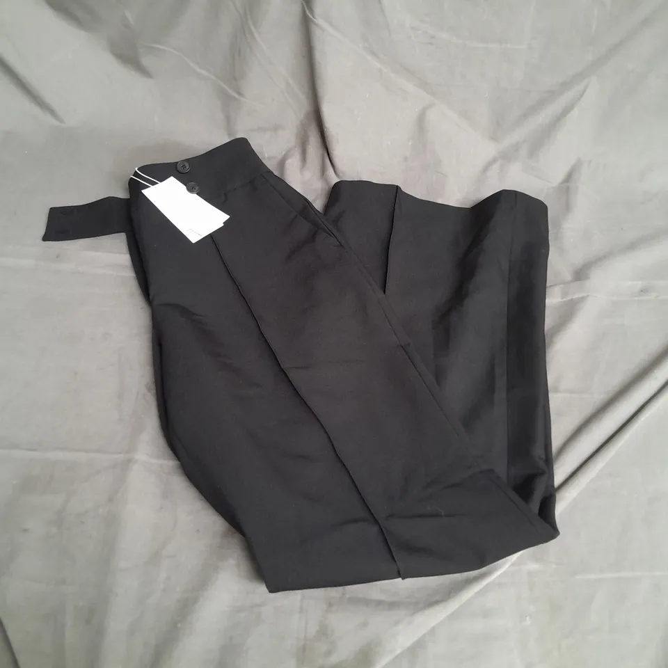 ALIGNE KIKO PIN TUCK TROUSERS IN BLACK SIZE 10