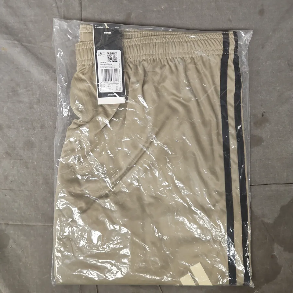 BAGGED ADIDAS SQUADRA 25 SHORTS IN TAN SIZE 2XL