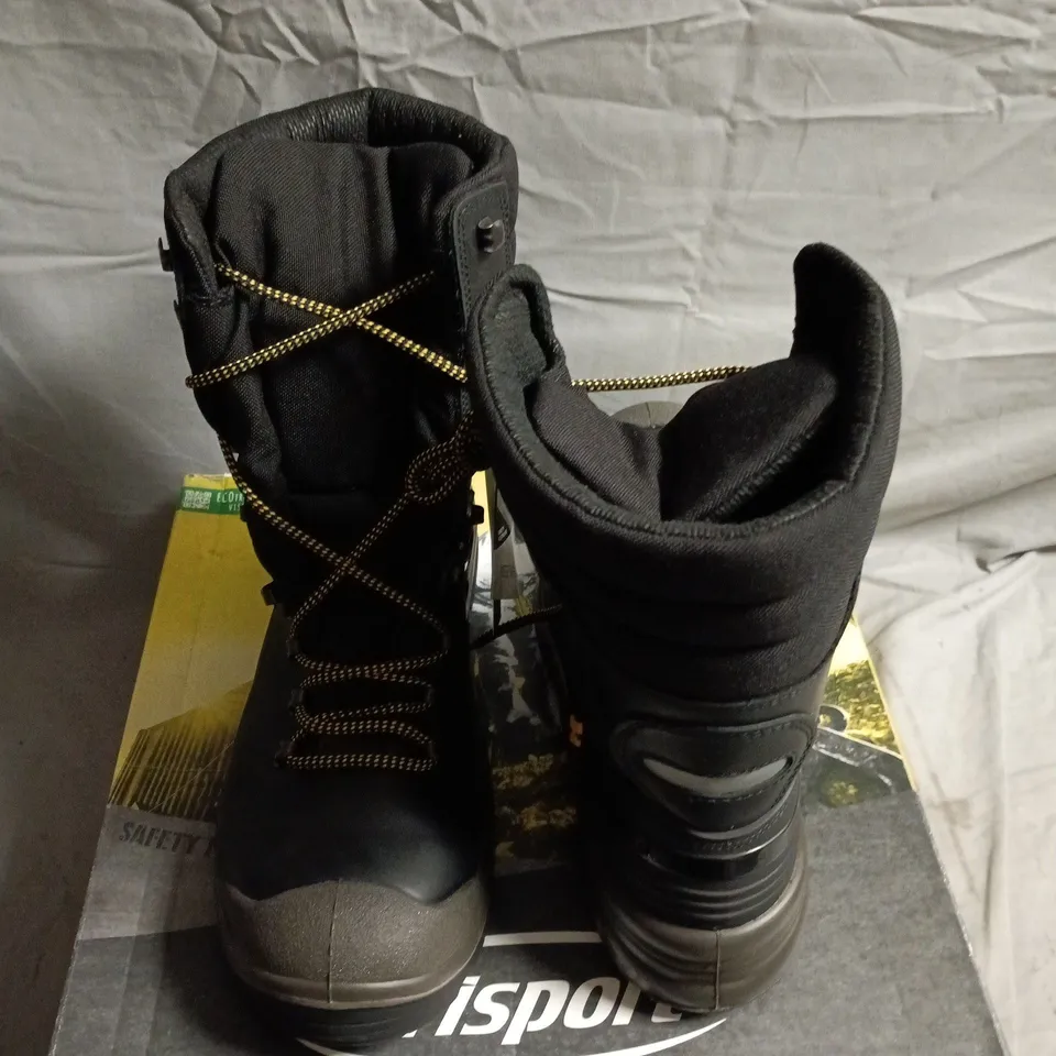 GRISPORT DYNAMITE AMG040BK BLACK SAFETY BOOTS – UK 11