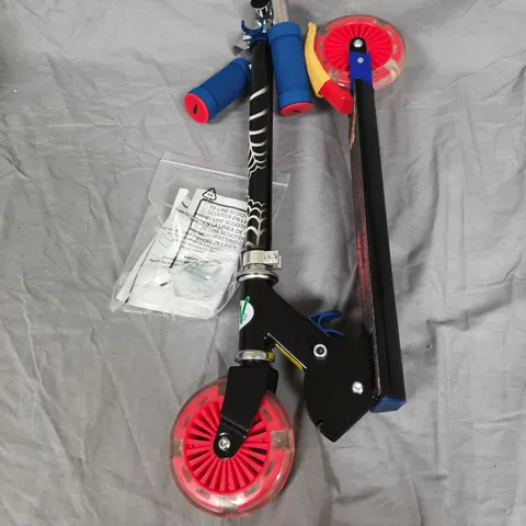 SPIDERMAN FOLDING INLINE SCOOTER WITH LED WHEELS