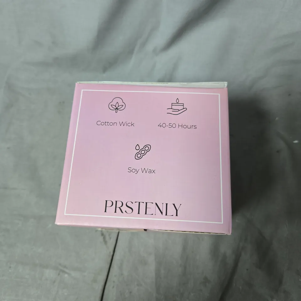 PRSTENLY GRADUATION SOY WAX CANDLE – PINK TIN & MATCHING GIFT BOX (COTTON WICK, 40–50 HOURS)