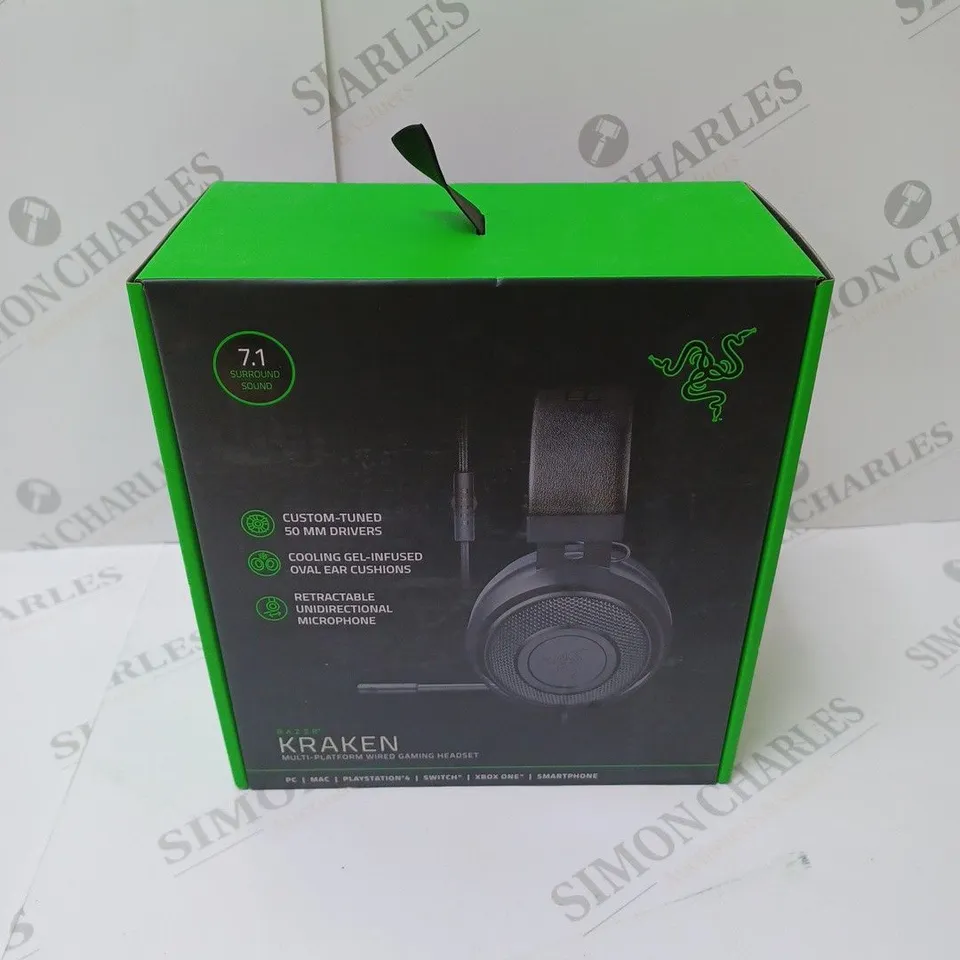 BRAND NEW BOXED RAZER KRAKEN WIRED GAMING HEADSET - BLACK