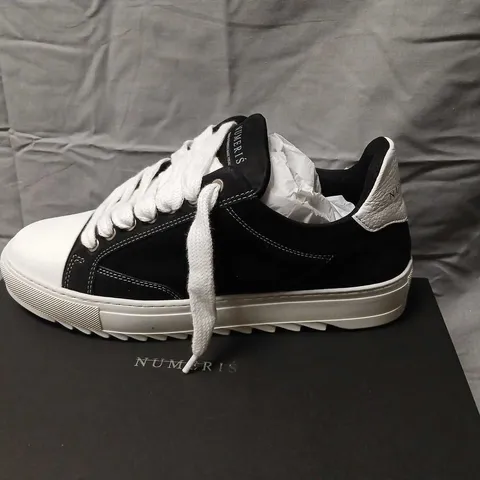 NUMERIS ATELIER ACRYLIC BLACK SNEAKERS – SIZE 44