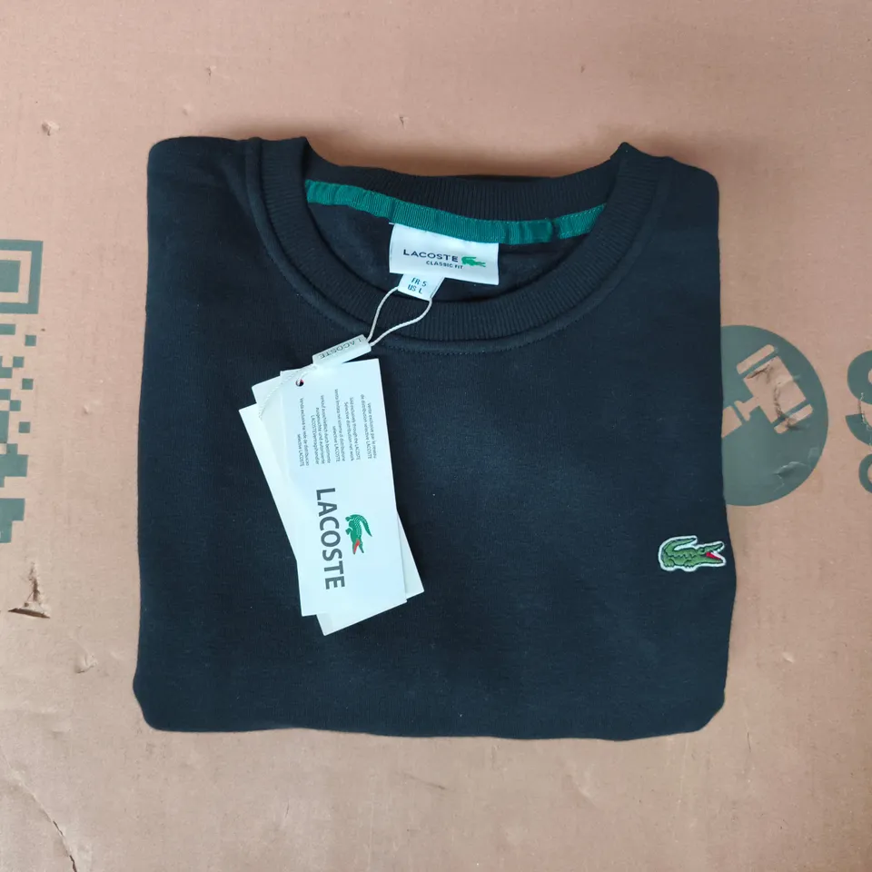 LACOSTE CLASSIC FIT LONG SLEEVE JUMPER IN BLACK SIZE US L/FR 5