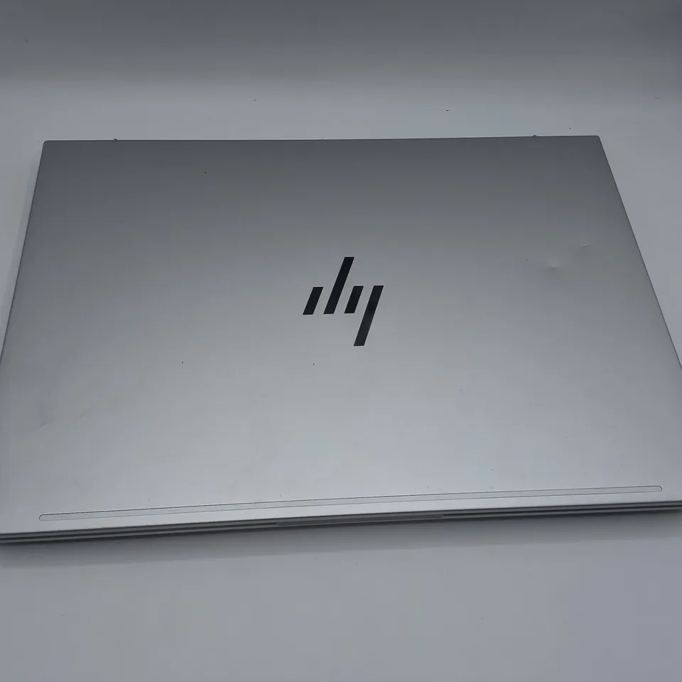 UNBOXED HP ELITEBOOK 640 G11 INTEL VPRO ENTERPRISE LAPTOP IN SILVER