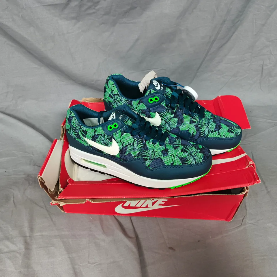 NIKE AIR MAX TROPICAL PRINT SNEAKERS UK SIZE 8