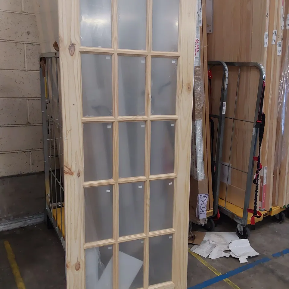 KNOTTY PINE 15 LITE GLAZED INTERNAL DOOR  1981 × 762mm