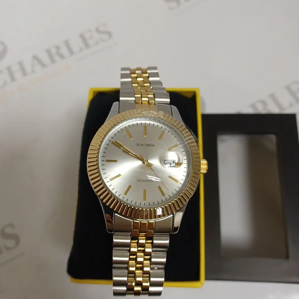BOXED SEKONDA GENTS CLASSIC TWO TONE WATCH WITH STAINLESS STEEL BRACELET - SILVER & GOLD