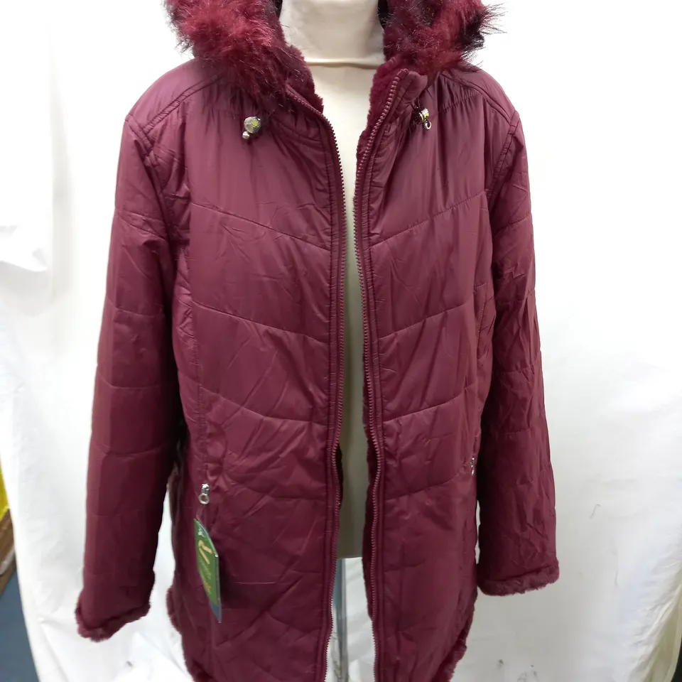 REGATTA CHARLIZE ZIP THROUGH COAT IN CLARET - UK 20
