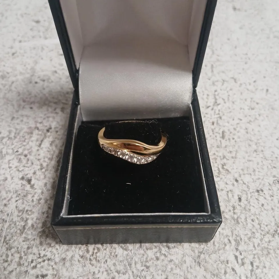 DIAMONIQUE EDIT PAVE WAVE RING