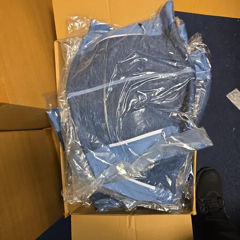 BOX OF APPROXIMATELY 20 ASSORTED BRAND NEW REGATTA ITEMS TO INCLUDE: HIGHTON FULL ZIP FLEECE 