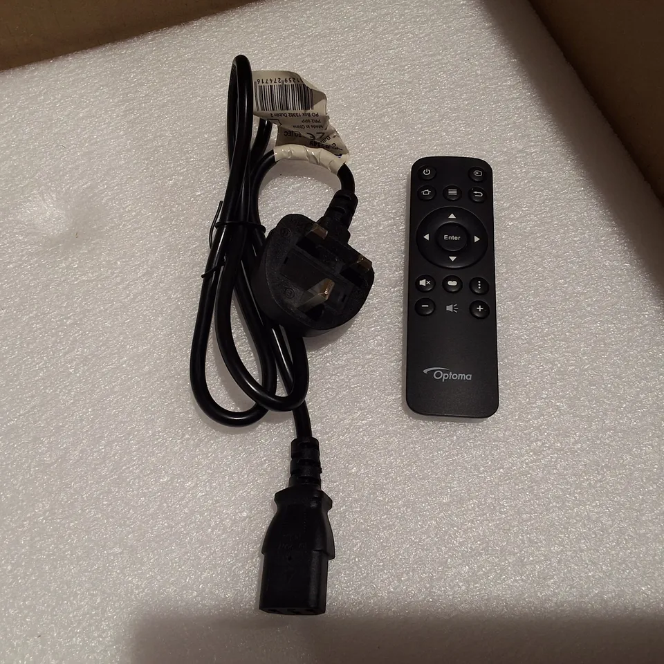 OPTOMA CINEMA-X P2 DLP PROJECTOR IN WHITE