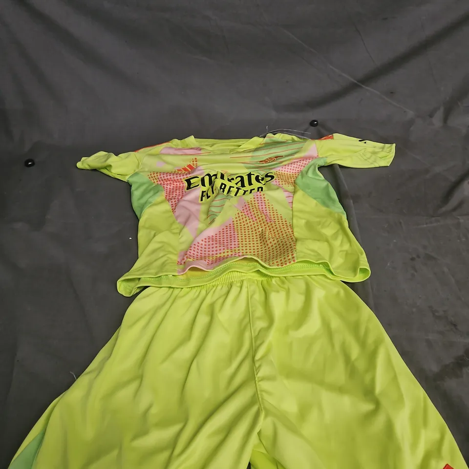 ADIDAS FOOTBALL JERSEY – EMIRATES FLY BETTER ROCCO 22, UK 22, NEON LIME/GREEN