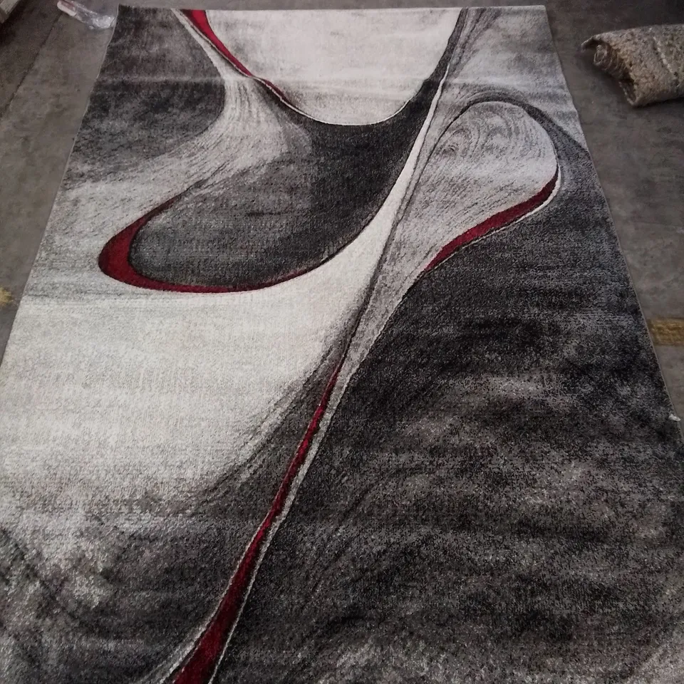 PACO CONTEMPORARY FREE-FLOWING RUG // SIZE: 200 X 290CM