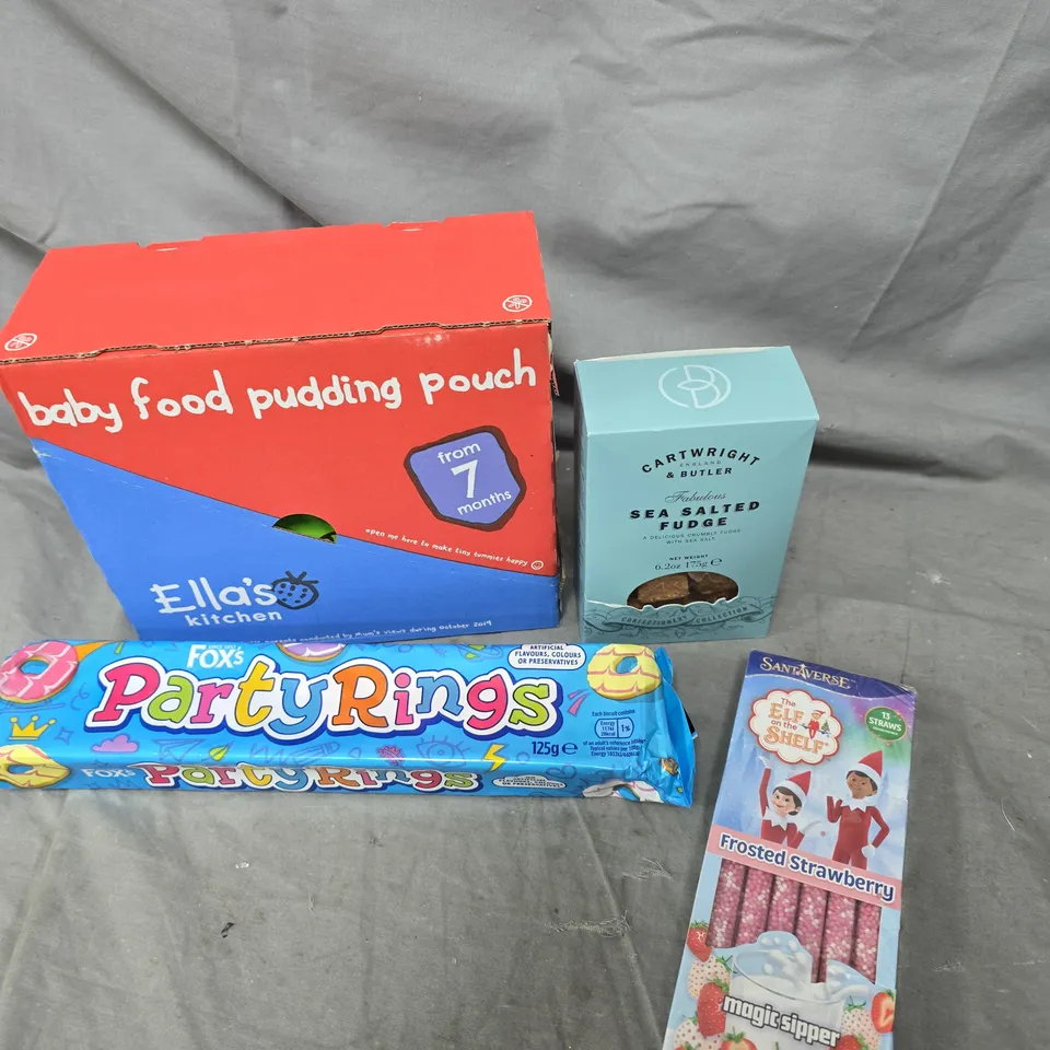 APPROXIMATELY 10 ASSORTED FOOD/DRINK PRODUCTS TO INCLUDE PARTY RINGS, ELLAS POUCHES, FUDGE ETC 