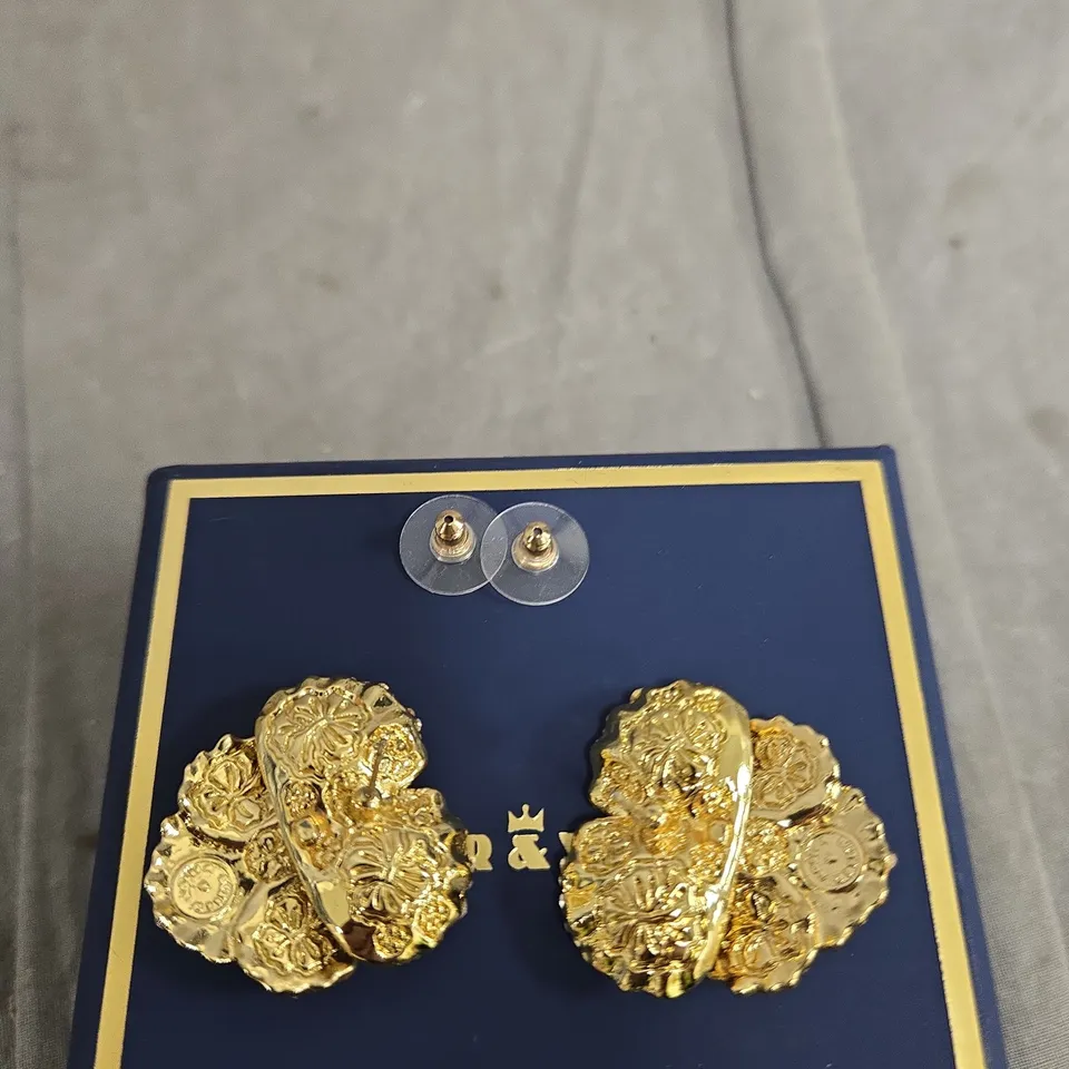 BUTLER & WILSON GOLD-TONE FLOWER CLUSTER EARRINGS WITH PINK CRYSTALS