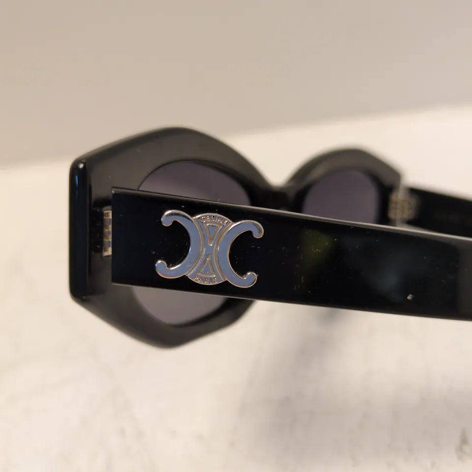 CELINE PARIS SUNGLASSES – BLACK PLASTIC CAT-EYE