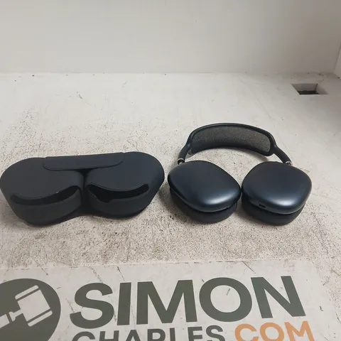 APPLE AIRPODS MAX IN MIDNIGHT BOXED