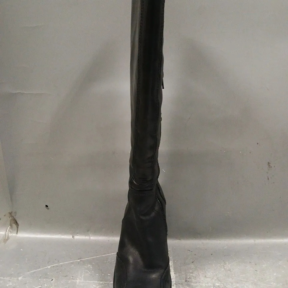 BOXED PAIR OF FLY LONDON WEDGE KNEE-HIGH BOOTS IN BLACK SIZE EU 39