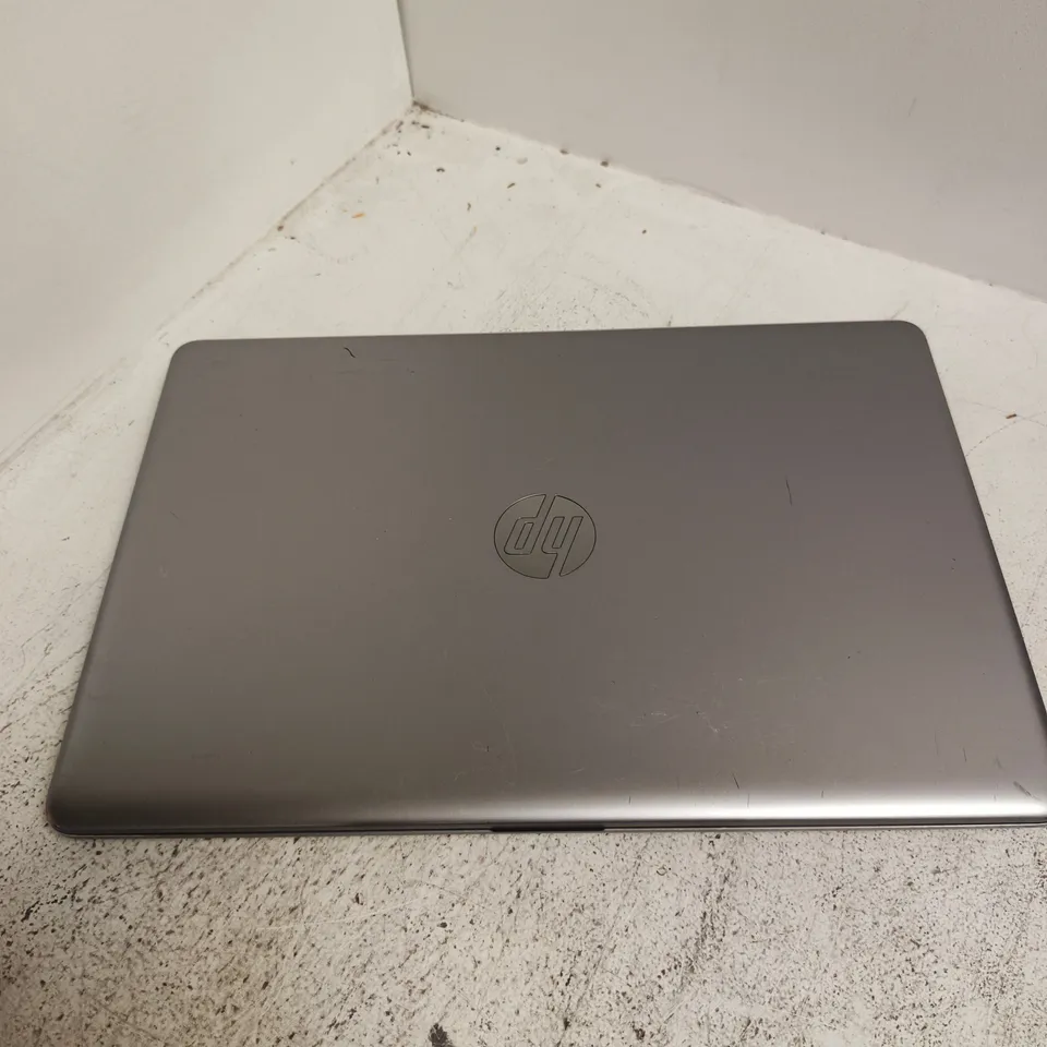 HP 250 G6 LAPTOP