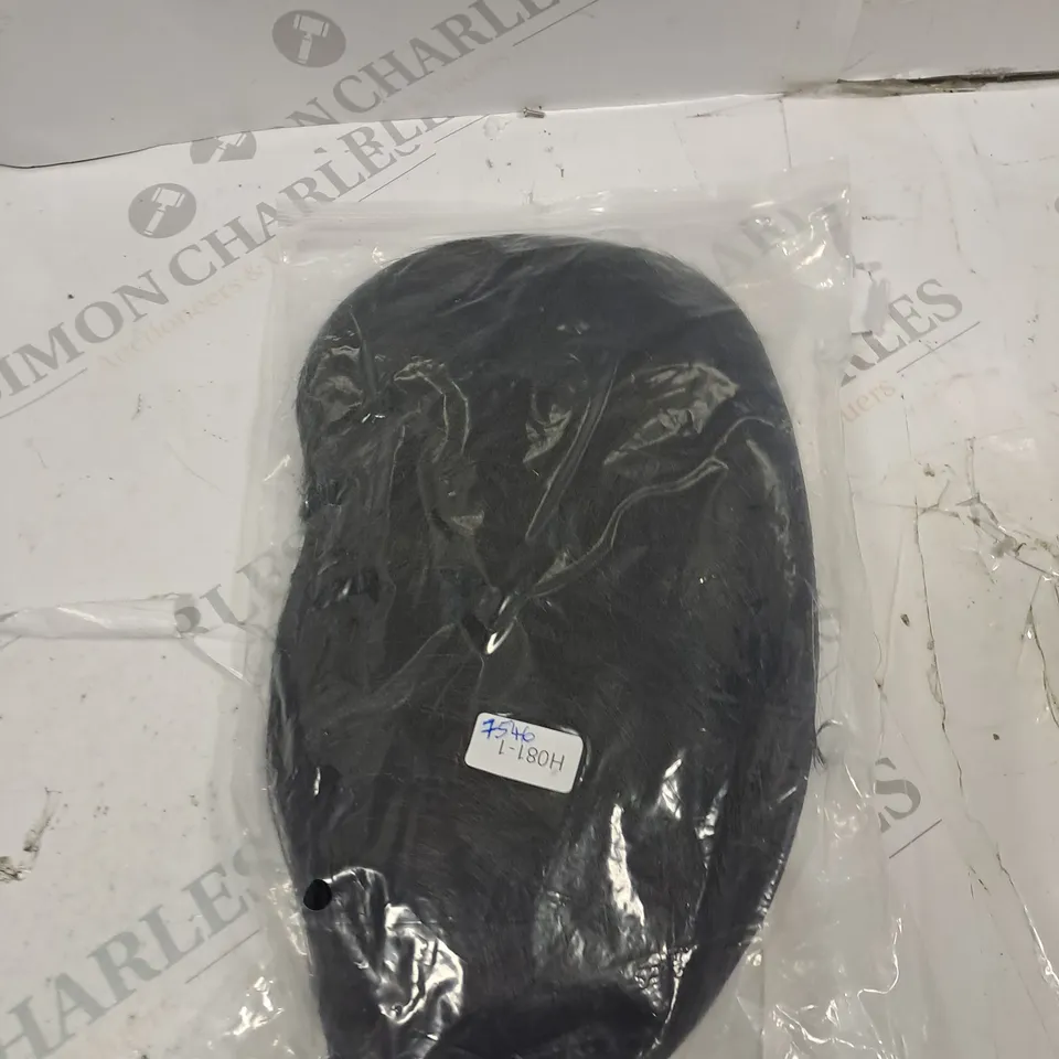 BOX OF SYNTHETIC HAIR APPROXIMETLEY 8 