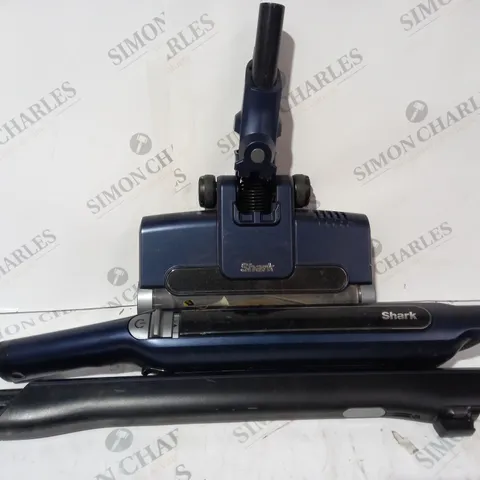 BOXED SHARK VACUUM CLEANER IN NAVY