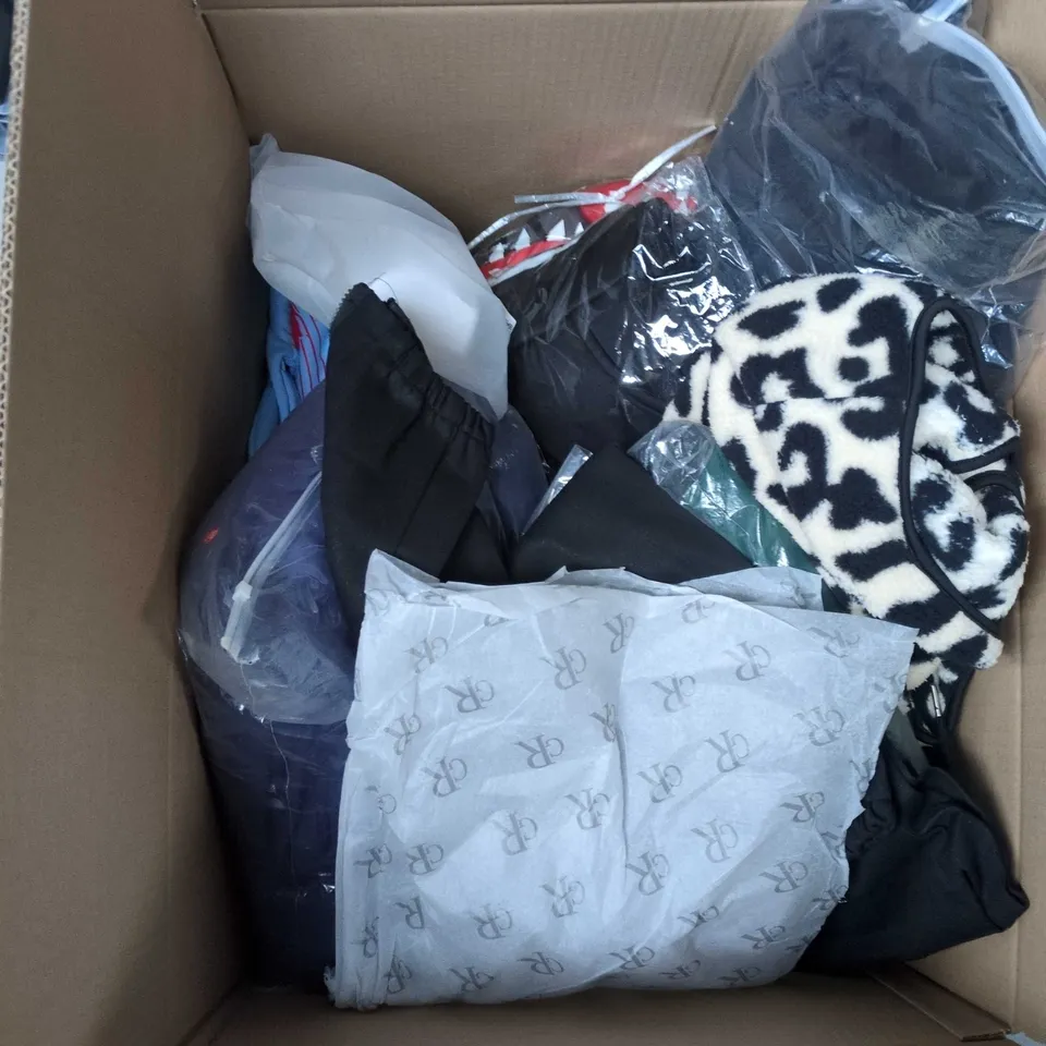 BOX OF APPROXIMATELY 25 ASSORTED CLOTHING ITEMS TO INCLUDE: BLUE JUMPER AND BROWN CHINOS