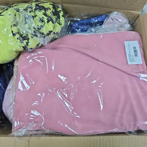 APPROXIMATELY 12 ASSORTED CLOTHING ITEMS IN VARIOUS SIZES, STYLES & COLOURS TO INCLUDE BRANDS SUCH AS LA MAREY, ANAMOR, SUGAR CRISP, ETC - COLLECTION ONLY