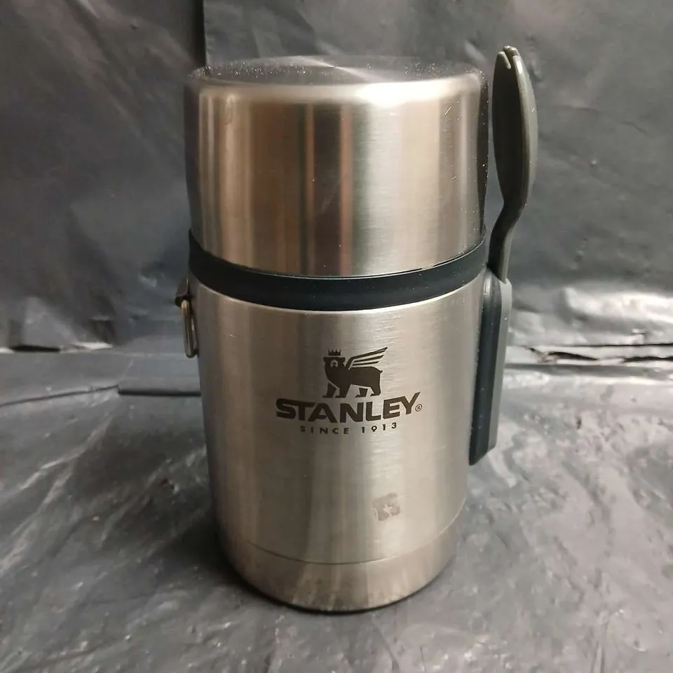 STANLEY 18 OZ STAINLESS STEEL FOOD FLASK – BUILT FOR LIFE