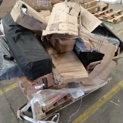 PALLET OF ASSORTED HOUSEHOLD GOODS AND PRODUCTS TO INCLUDE;GARDEN RATTAN SET,TUBE TENTS,GRAVITY CHAIRS