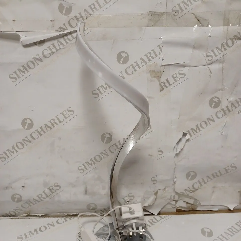 TOM-SHINE TOUCH CONTROL BEDSIDE TABLE LAMP