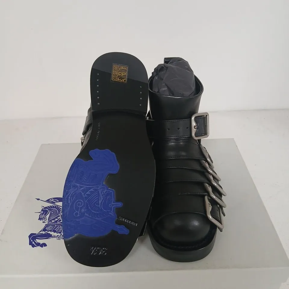 BURBERRY BLACK LEATHER BUCKLED ANKLE BOOTS – WOMEN’S SIZE 36.5