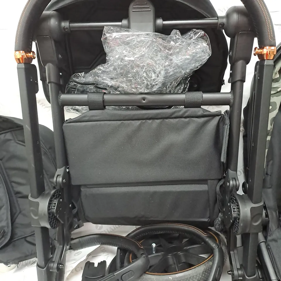 MY BABIIE MB33 TANDEM PUSHCHAIR DANI DYER RRP £499.99
