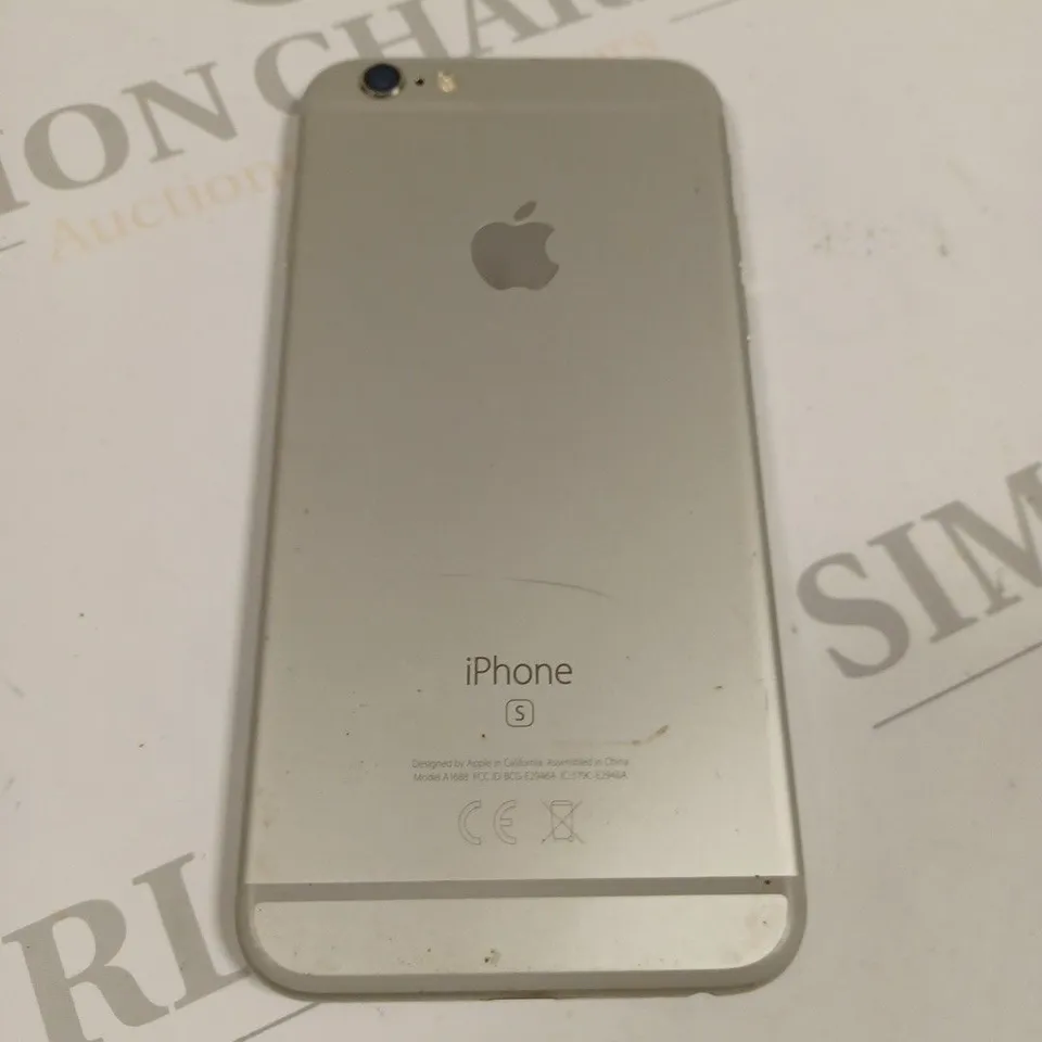 UNBOXED APPLE IPHONE S MOBILE PHONE - A1688