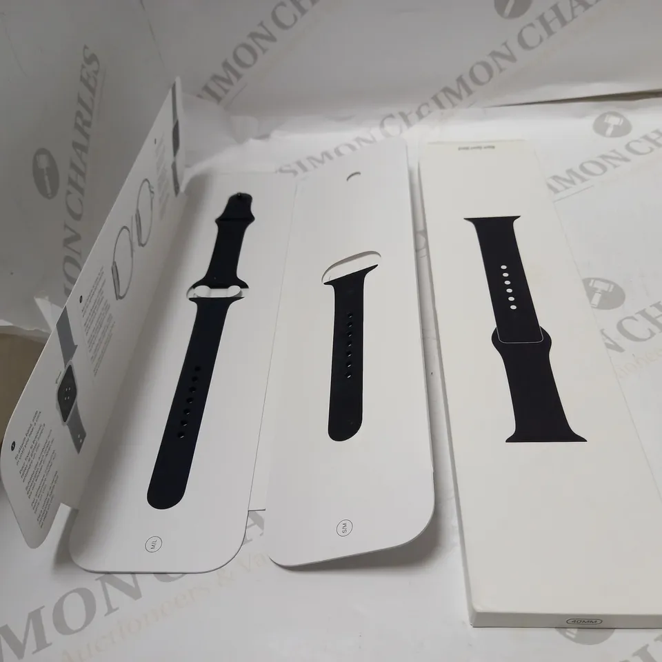 APPLE WATCH BLACK SPORT BAND - SPACE BLACK STAINLESS STEEL PIN 40MM 