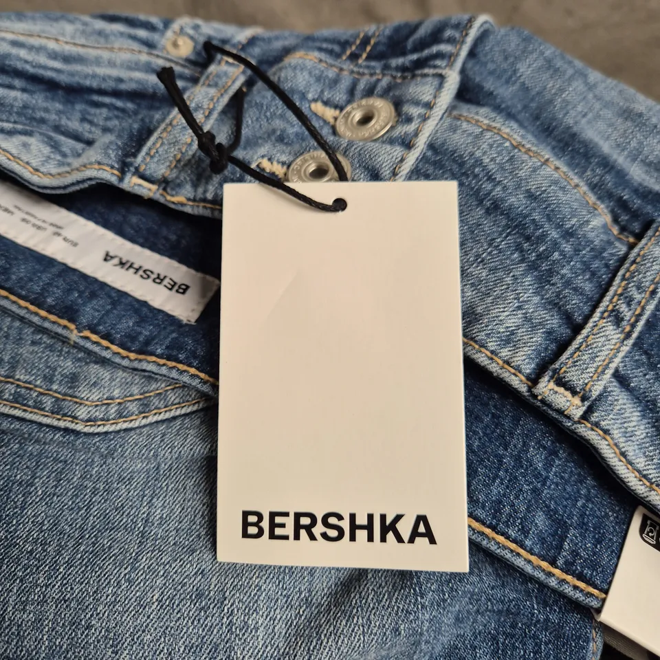 BERSHKA WOMEN'S JEANS - BOOTCUT, BLUE DENIM, UK 12 (EU 40)