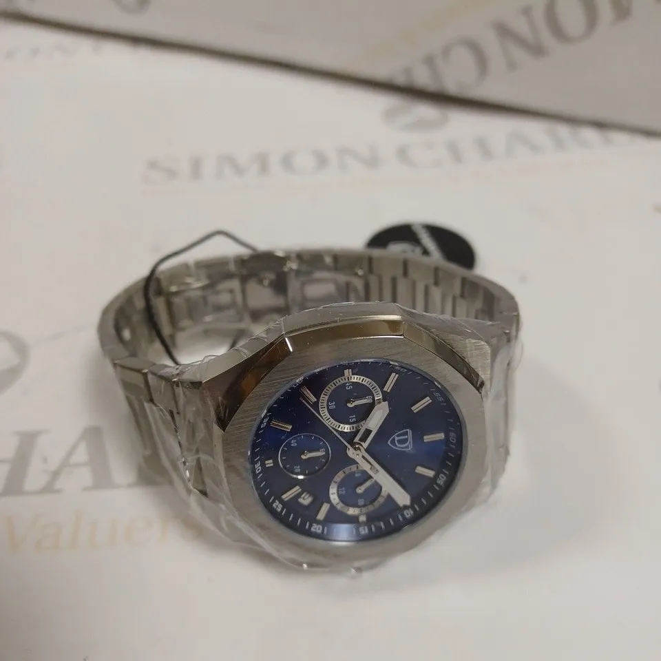 MENS RAYMOND GAUDIN CHRONOGRAPH WATCH – SUB DIALS WITH DATE – STAINLESS CASE & STRAP – 5ATM WATER RESISTANT - WOODEN GIFT BOX