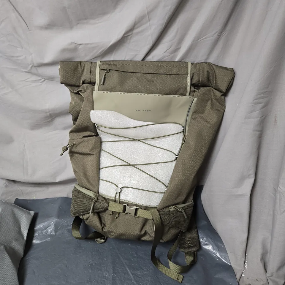 KAPTEN & SON BACKPACK – OLIVE GREEN WITH FRONT BUNGEE CORD