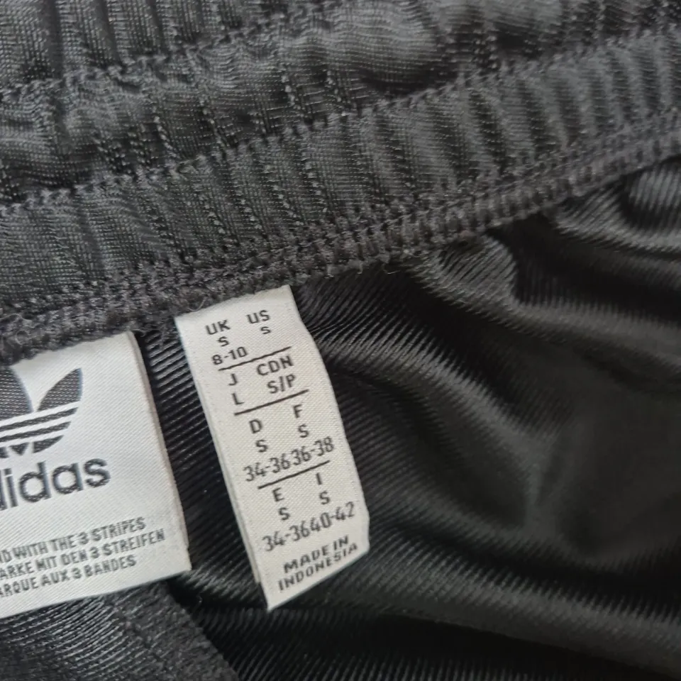 ADIDAS BLACK TRACK PANTS WITH WHITE SIDE STRIPES – UK 8-10 (US S)