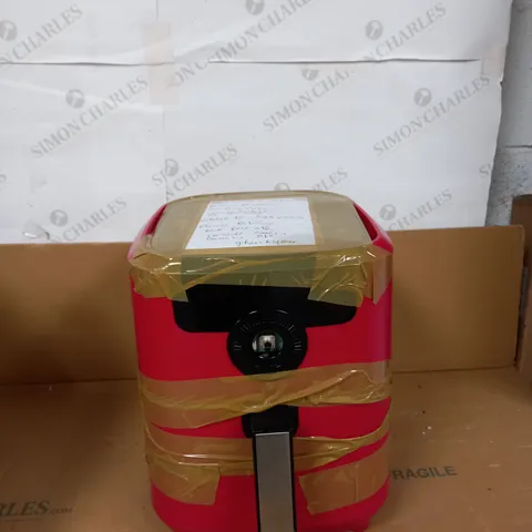 COOK'S ESSENTIALS 4L LARGE CAPACITY AIR FRYER - RED