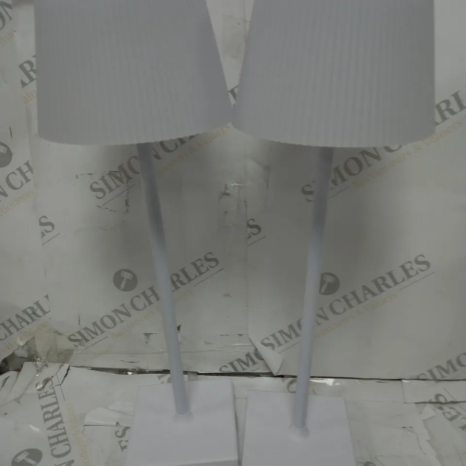 SFIXX SET OF 2 INDOOR OUTDOOR TOUCH TABLE LIGHTS - WHITE