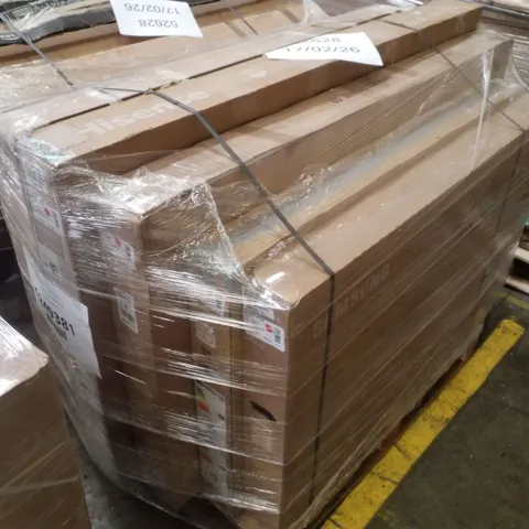 PALLET CONTAINING 7 DAMAGED TVS