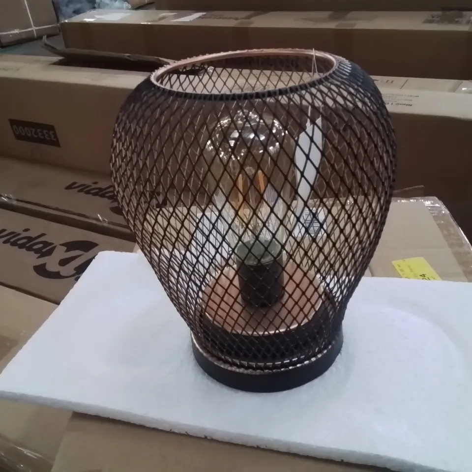 BOXED RANDI 14CM BLACK/GOLD TABLE LAMP SET (SET OF 2) - 1 BOX