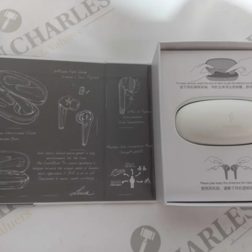 BOXED 1MORE EARPHONES