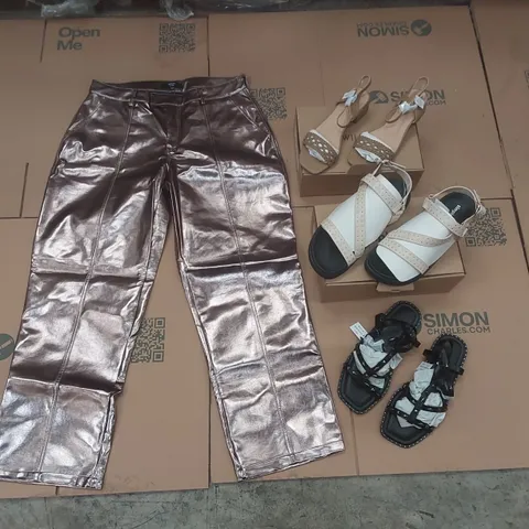 PALLET CONTAINING APPROXIMATELY 200x BRAND NEW ASSORTED DESIGNER CLOTHING ITEMS INCLUDING: SIMPLY BE SANDALS, JD WILLIAMS SHOES, JOANNA HOPE METALIC TROUSERS ECT