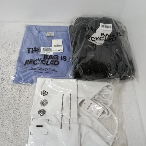 APPROXIMATELY 20 ASSORTED CLOTHING ITEMS IN VARIOUS SIZES, COLOURS & STYLES TO INCLUDE HOLD ME TIE HALTER, PLUSH ESSENTIAL GYM SWEATPANT, CROPPED FIT T-SHIRT, ETC 