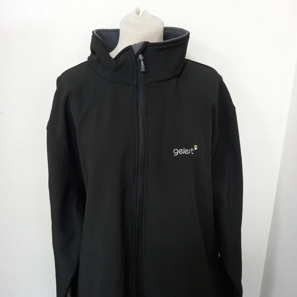 GELERT OUTDOOR SOFTSHELL JACKET SIZE 4XL