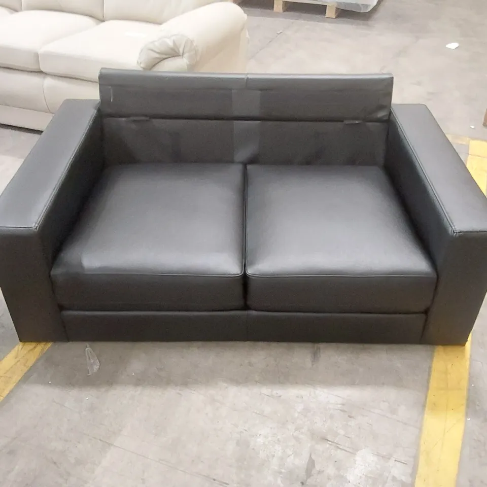 QUALITY DESIGNER 2-SEATER FAUX LEATHER SOFA 