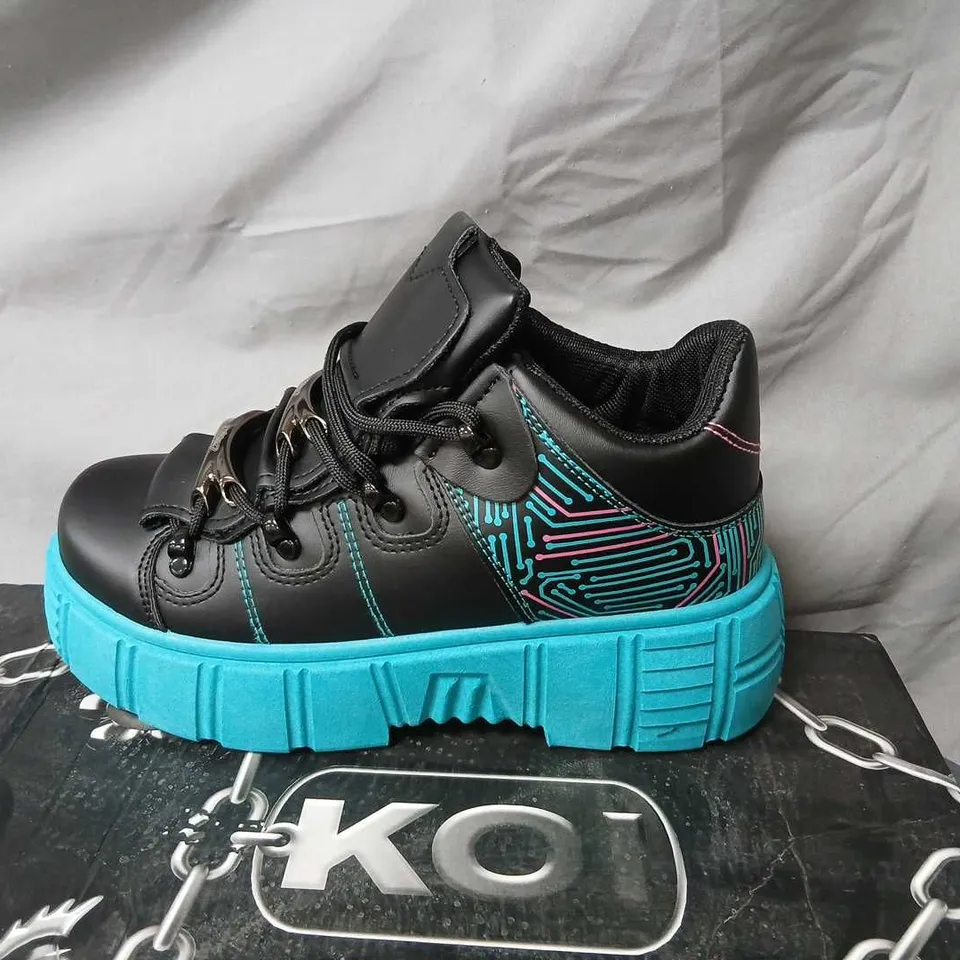 KOI BLACK PLATFORM SNEAKERS WITH TURQUOISE SOLE SIZE 36
