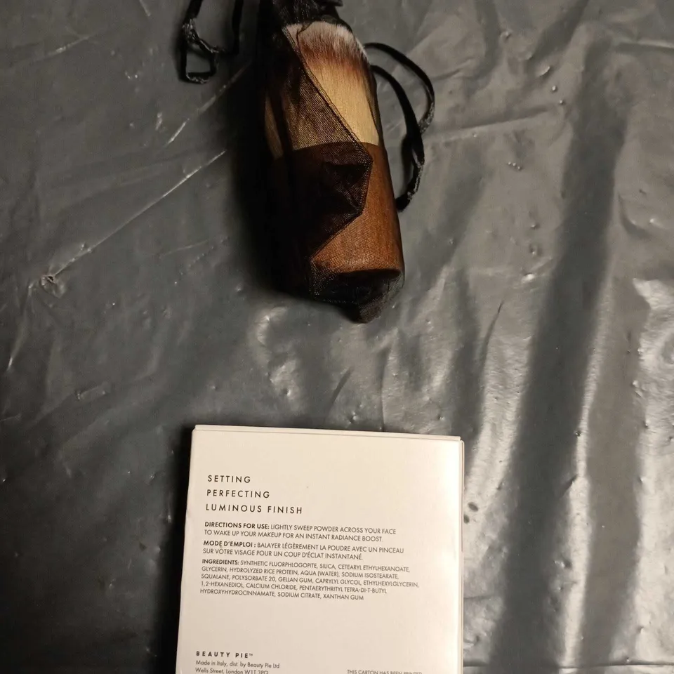 BEAUTY PIE ONE POWDER WONDER+BRUSH - PERFECTING POWDER (MADE IN ITALY)